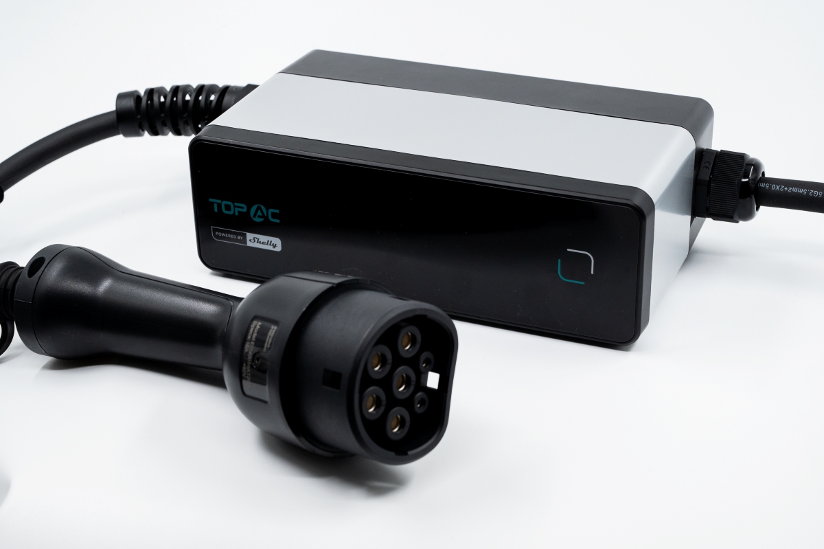 Bild von Shelly TopAC Portable EV Charger 11kW Tragbares Ladegerät für Elektroautos · WLAN · BT · EVE01-11R