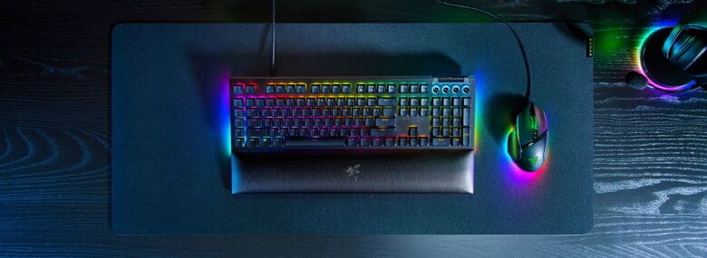 Razer BlackWidow V4 Gaming Tastatur (grüne Switches)_1