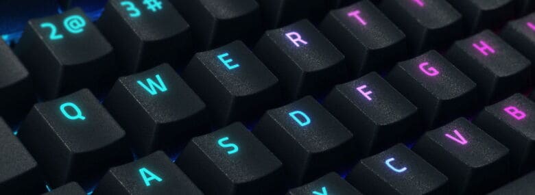 Razer BlackWidow V4 Gaming Tastatur (grüne Switches)_6
