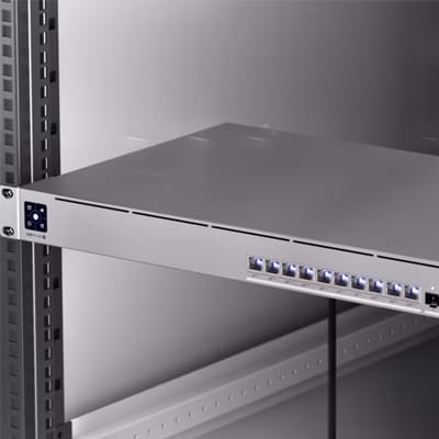 Ubiquiti Pro XG 10 PoE Managed Switch_2
