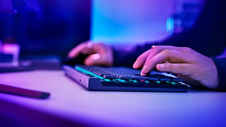 Logitech Gaming G515 LIGHTSPEED TKL Tactile Gaming Tastatur_4